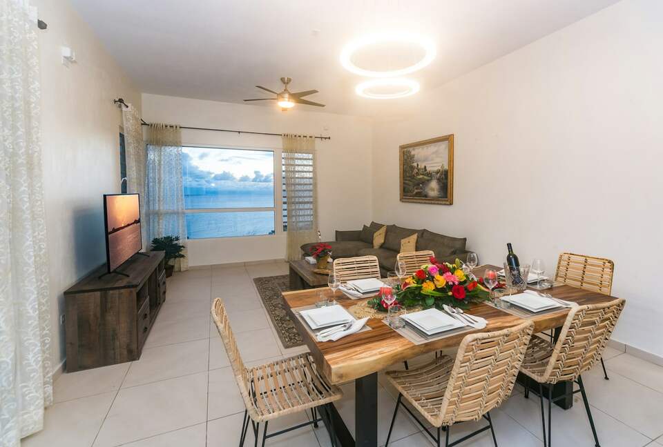 Quintess Collection - Little Bay - Little Bay, Sint Maarten (Dutch part)