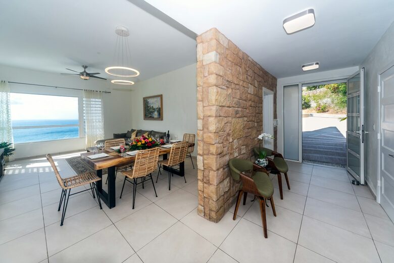 Quintess Collection - Little Bay - Little Bay, Sint Maarten (Dutch part)