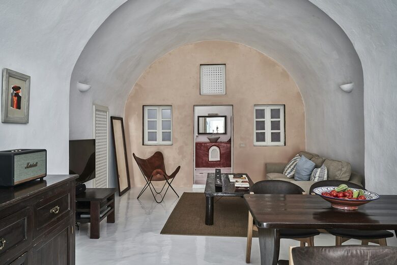 Quintess Collection - Villa Ivi - Santorini, Greece