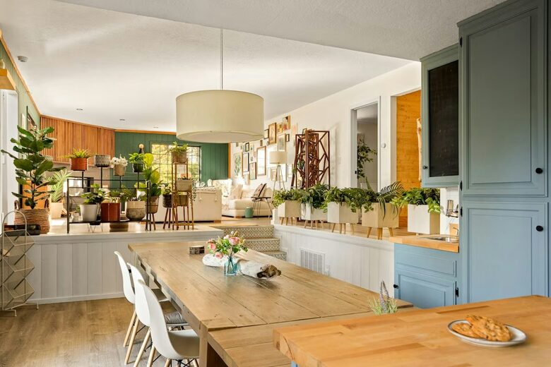 Quintess Collection - Wolves Den - Lake Arrowhead, California