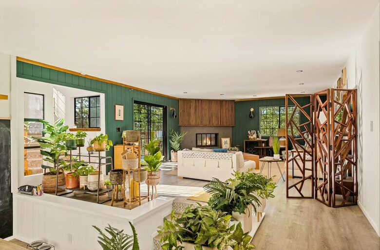 Quintess Collection - Wolves Den - Lake Arrowhead, California