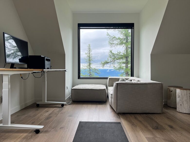 Ski-In/Ski-Out Luxury Chalet with Breathtaking Mountain Views - Whitefish, Montana