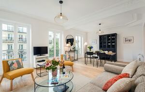 Quintess Collection - Pantheon Gardens - Paris, France