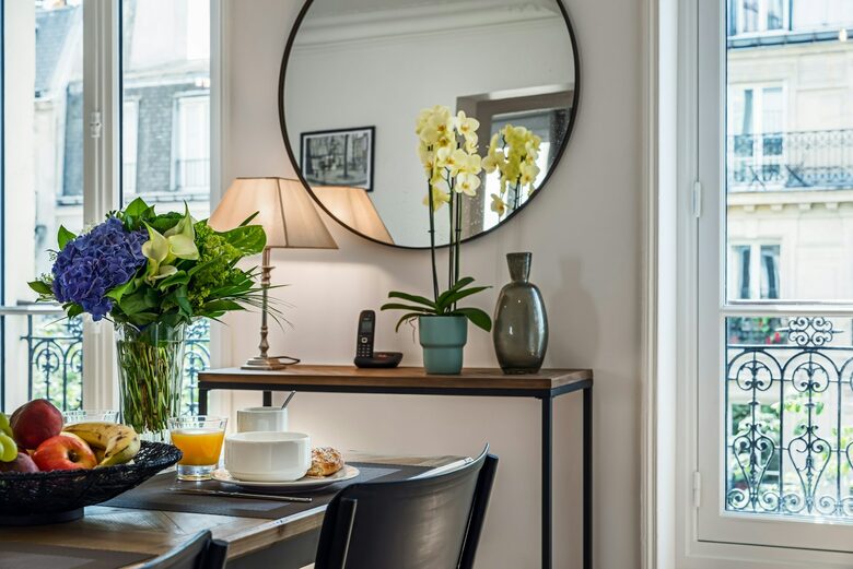 Quintess Collection - Pantheon Gardens - Paris, France