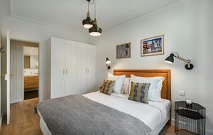 Quintess Collection - Pantheon Gardens - Paris, France