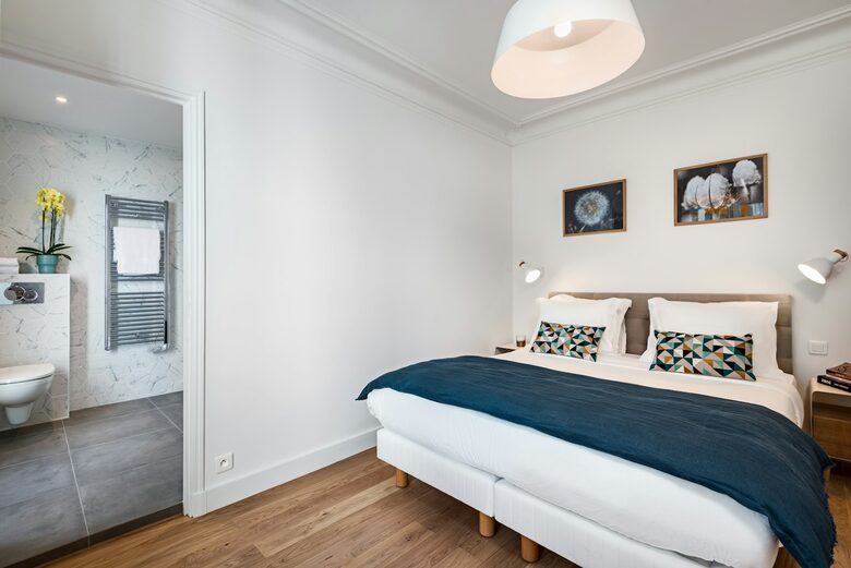 Quintess Collection - Pantheon Gardens - Paris, France