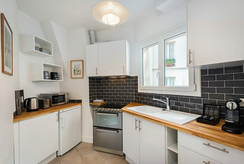 Quintess Collection - Pantheon Gardens - Paris, France