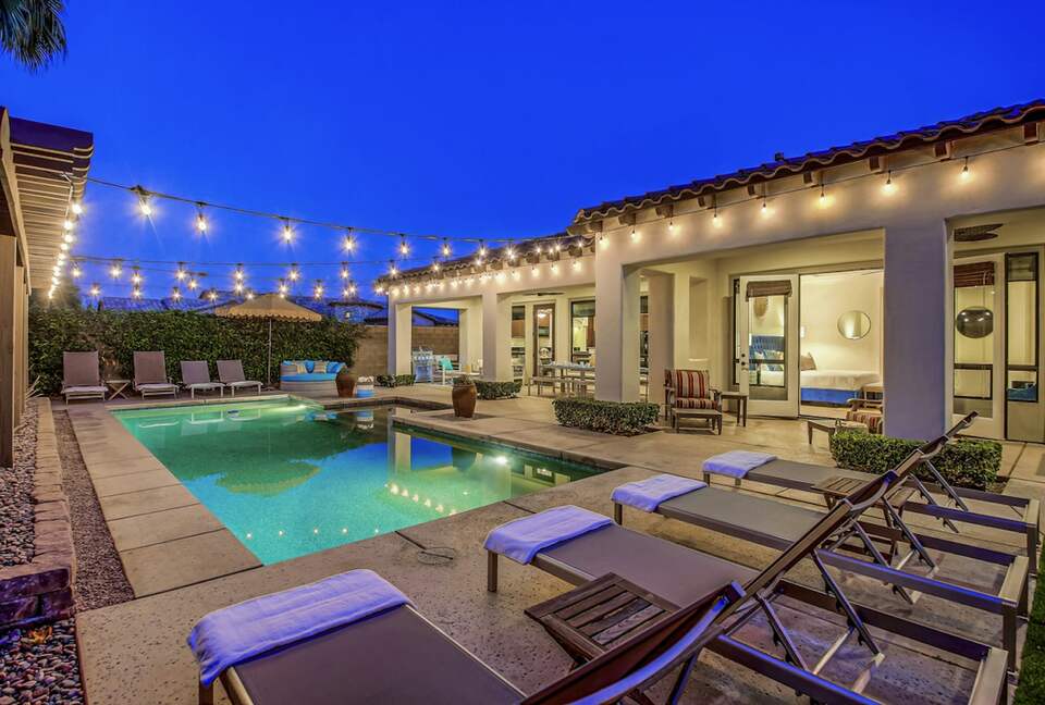 Quintess Collection - Espiritu - Indio, California