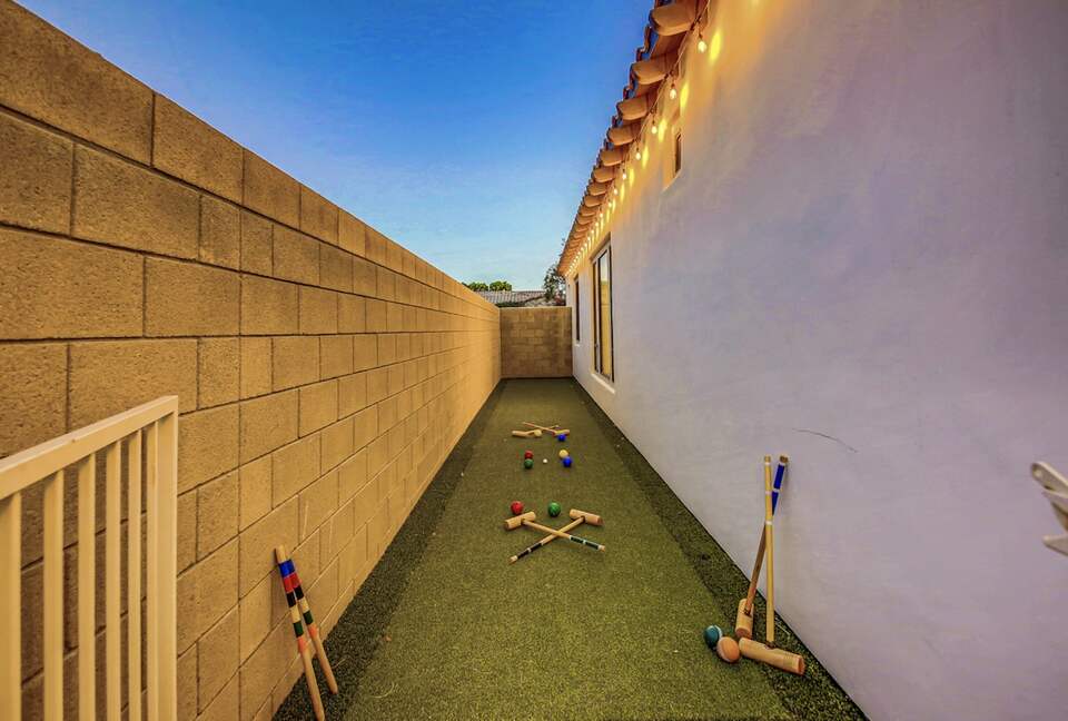 Quintess Collection - Espiritu - Indio, California