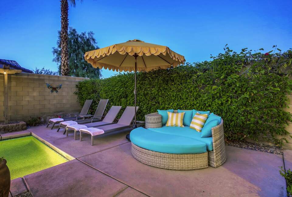 Quintess Collection - Espiritu - Indio, California