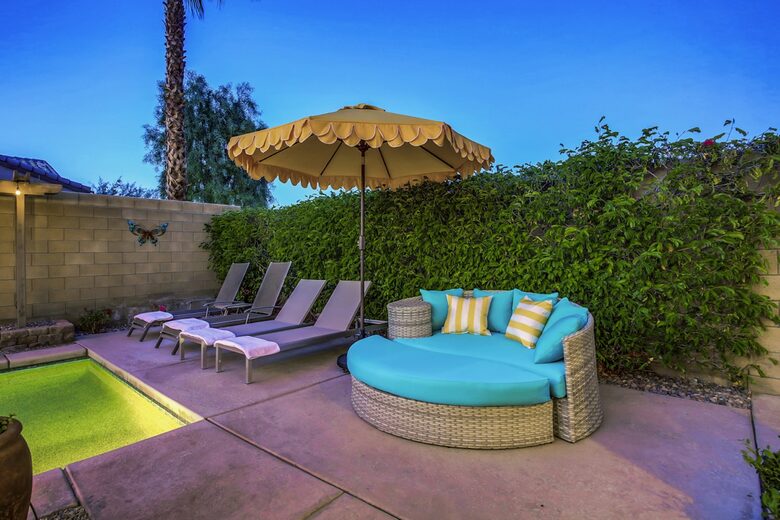 Quintess Collection - Espiritu - Indio, California