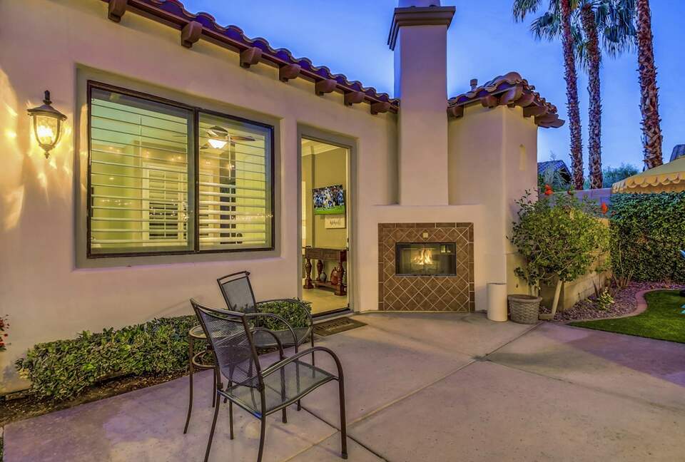 Quintess Collection - Espiritu - Indio, California