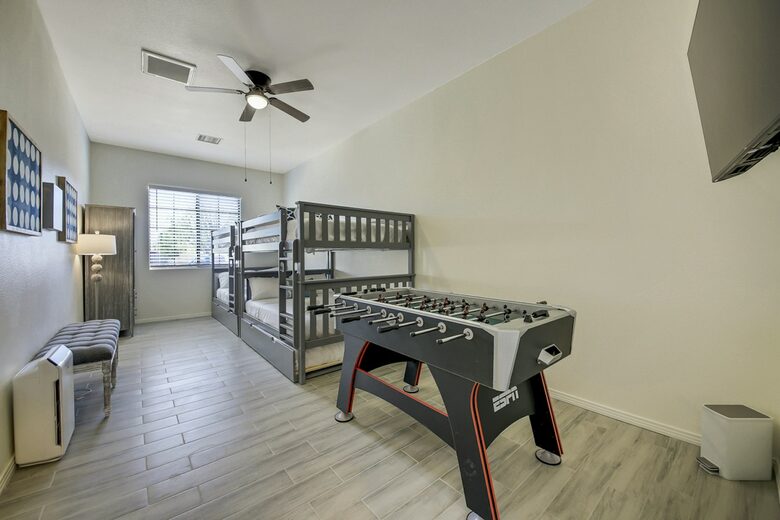 Quintess Collection - Espiritu - Indio, California