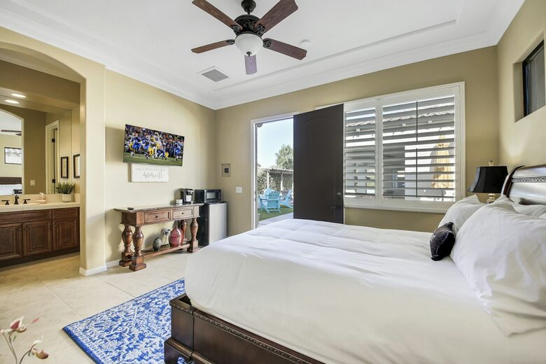 Quintess Collection - Espiritu - Indio, California