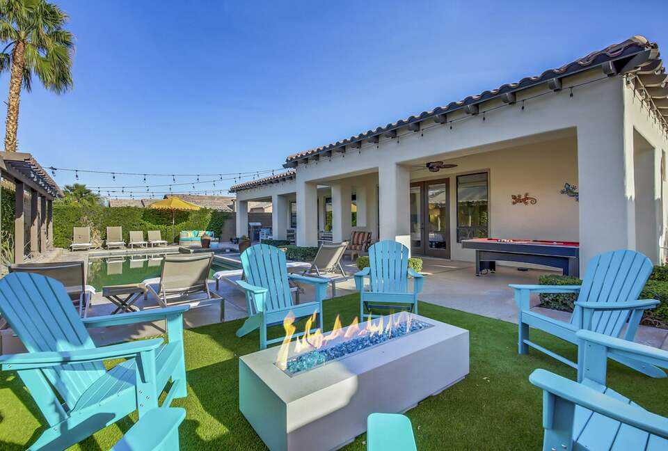 Quintess Collection - Espiritu - Indio, California