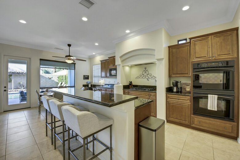 Quintess Collection - Espiritu - Indio, California