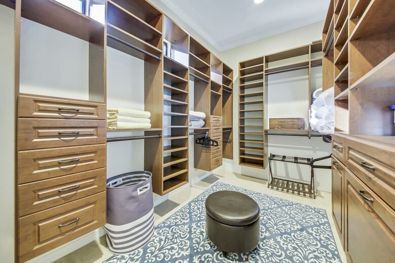 Quintess Collection - Espiritu - Indio, California