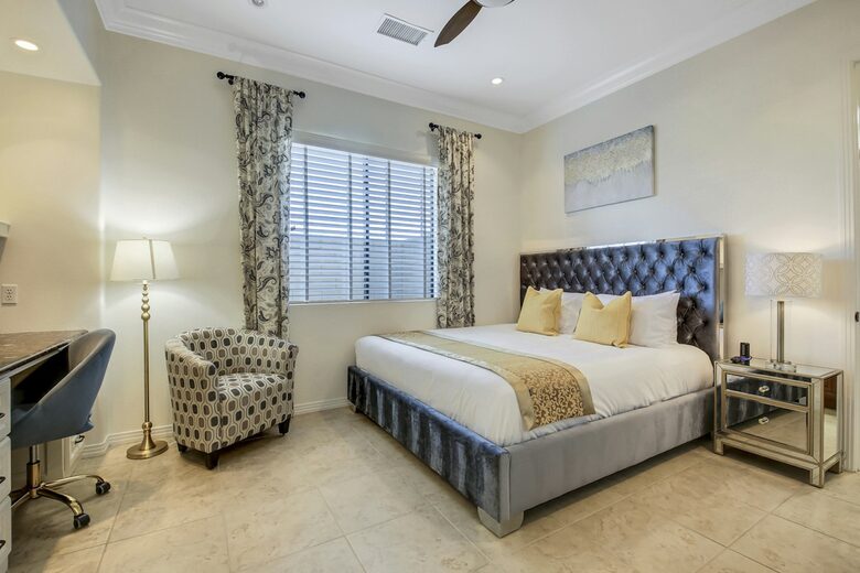 Quintess Collection - Espiritu - Indio, California