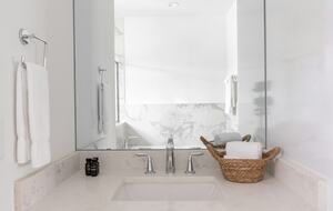 Quintess Collection - Painted Lady - Nashville, Tennessee