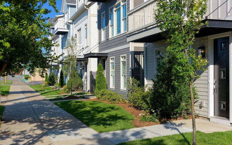 Quintess Collection - Painted Lady - Nashville, Tennessee