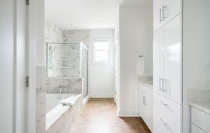 Quintess Collection - Painted Lady - Nashville, Tennessee