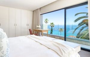 A Coastal Sanctuary Above the Waves - Cape Town, South Africa