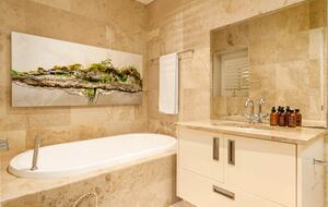 A Coastal Sanctuary Above the Waves - Cape Town, South Africa