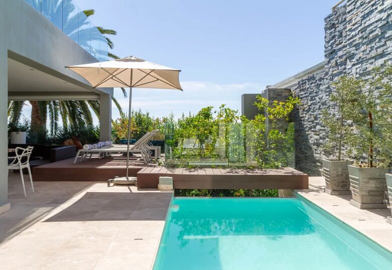 A Coastal Sanctuary Above the Waves - Cape Town, South Africa