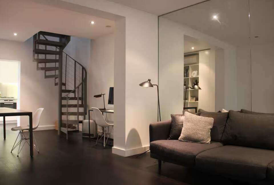 Modern Sydney Terrace House - Surry Hills, Australia