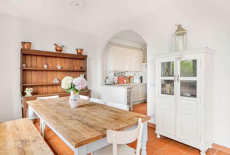 Refined Coastal Retreat with Panoramic Views - Moneglia, Italy