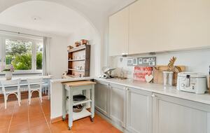 Refined Coastal Retreat with Panoramic Views - Moneglia, Italy