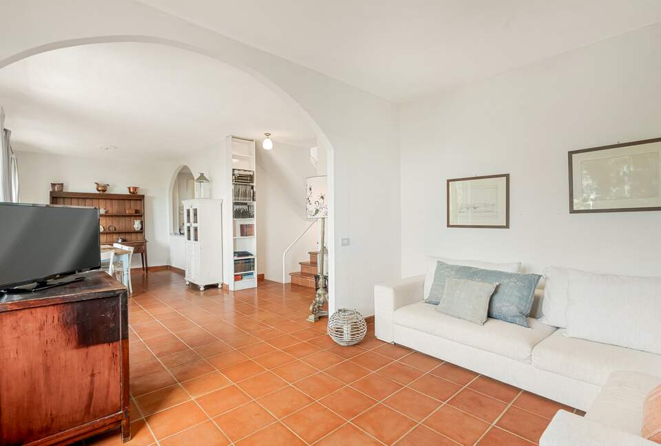 Refined Coastal Retreat with Panoramic Views - Moneglia, Italy