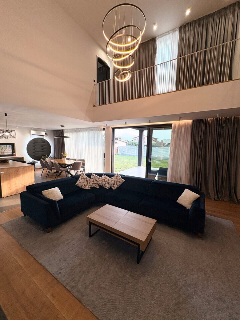 Tasteful Escape Minutes from the Capital - Otopeni, Romania