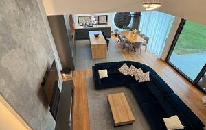 Tasteful Escape Minutes from the Capital - Otopeni, Romania