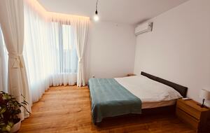 Tasteful Escape Minutes from the Capital - Otopeni, Romania