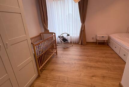 Tasteful Escape Minutes from the Capital - Otopeni, Romania