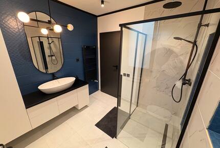 Tasteful Escape Minutes from the Capital - Otopeni, Romania