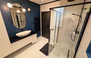 Tasteful Escape Minutes from the Capital - Otopeni, Romania