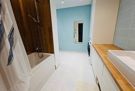 Tasteful Escape Minutes from the Capital - Otopeni, Romania