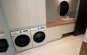 Tasteful Escape Minutes from the Capital - Otopeni, Romania