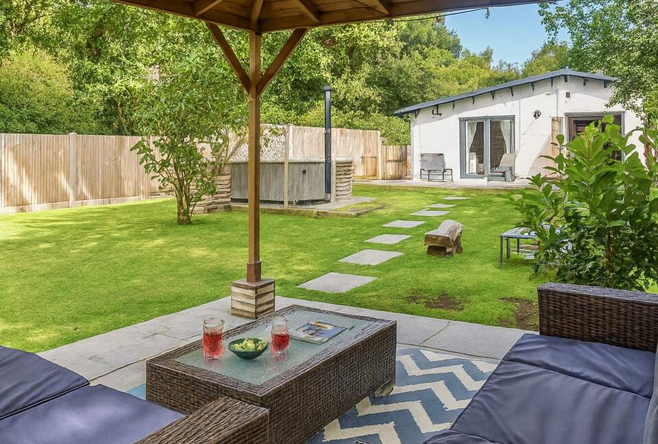 Little Yew Tree Lodge - Portsmouth, United Kingdom