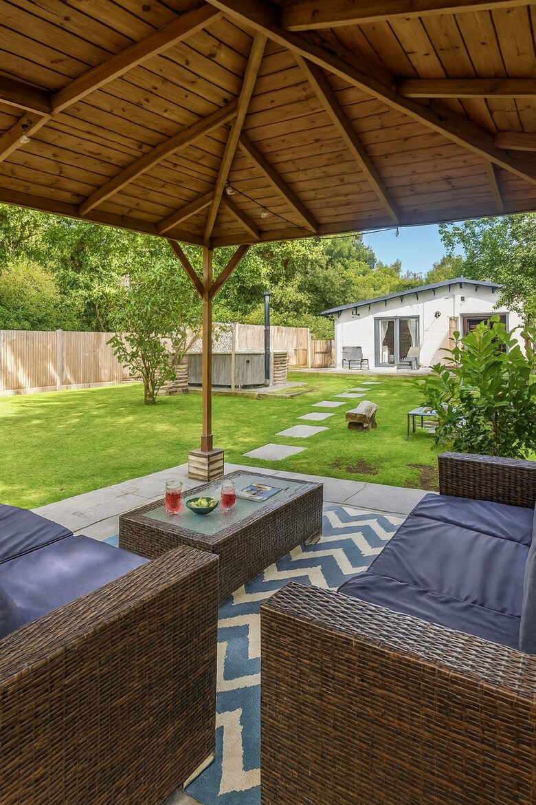 Little Yew Tree Lodge - Portsmouth, United Kingdom