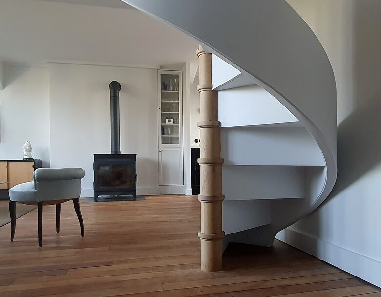 Refined Artist’s Duplex in Montmartre - Paris, France