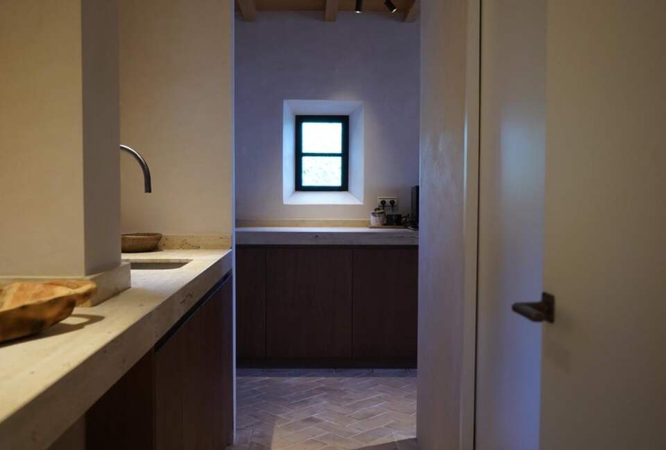 A Modern Sanctuary in Marbella’s Prestigious Hills - Benahavís, Spain