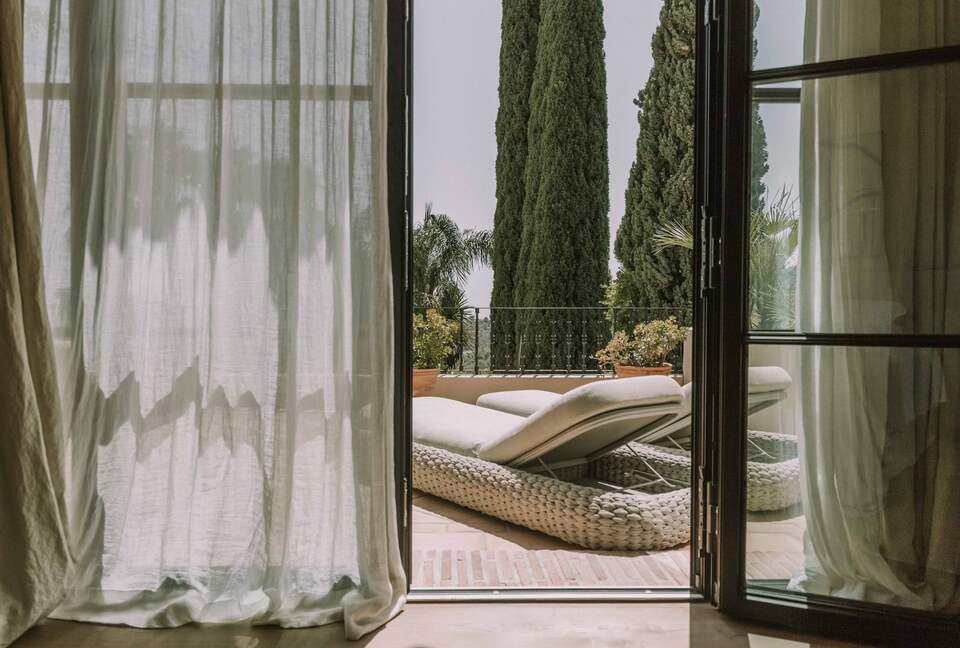 A Modern Sanctuary in Marbella’s Prestigious Hills - Benahavís, Spain