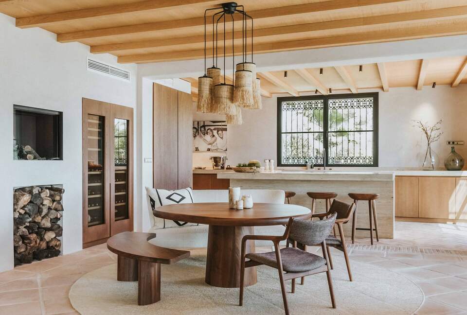 A Modern Sanctuary in Marbella’s Prestigious Hills - Benahavís, Spain