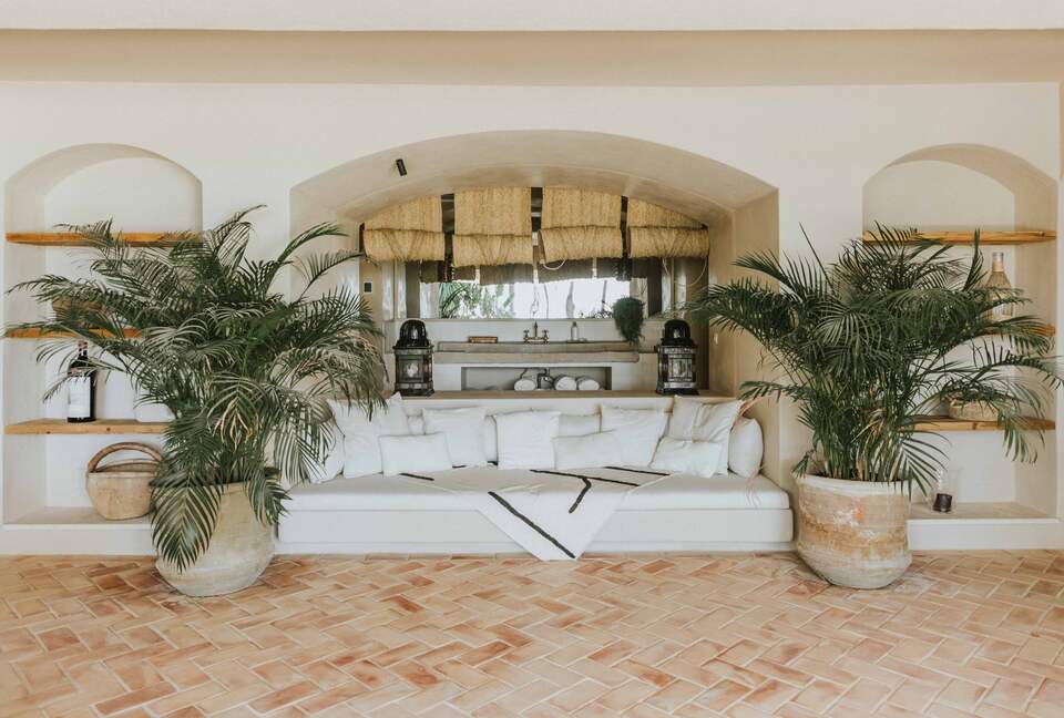 A Modern Sanctuary in Marbella’s Prestigious Hills - Benahavís, Spain