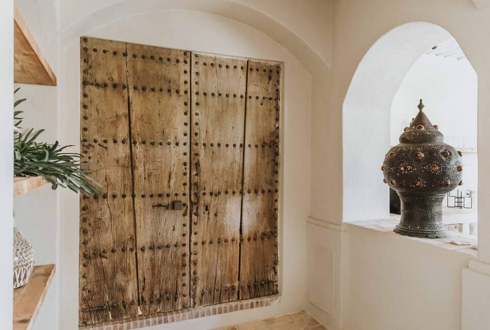 A Modern Sanctuary in Marbella’s Prestigious Hills - Benahavís, Spain