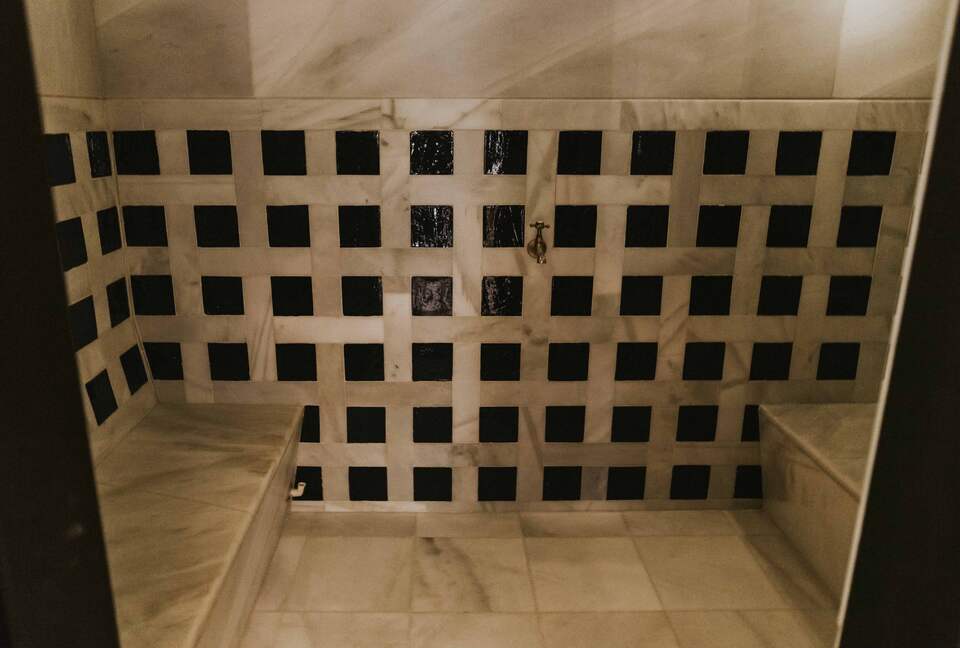 A Modern Sanctuary in Marbella’s Prestigious Hills - Benahavís, Spain