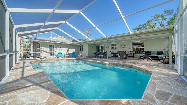 Spacious Sarasota Escape near Siesta Beach - Sarasota, Florida
